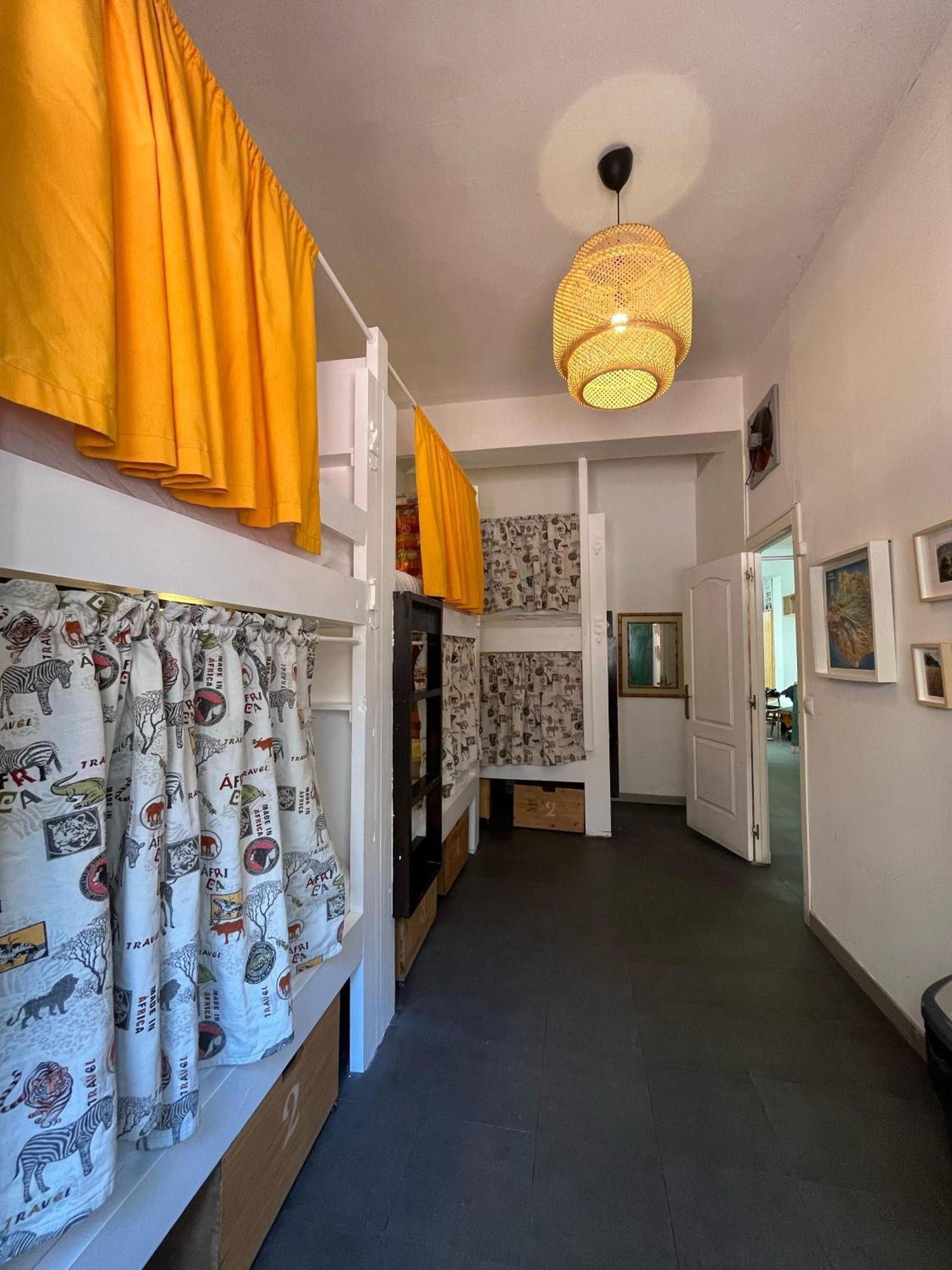 La Ventana Azul Surf Hostel 大加那利岛拉斯帕尔马斯 外观 照片