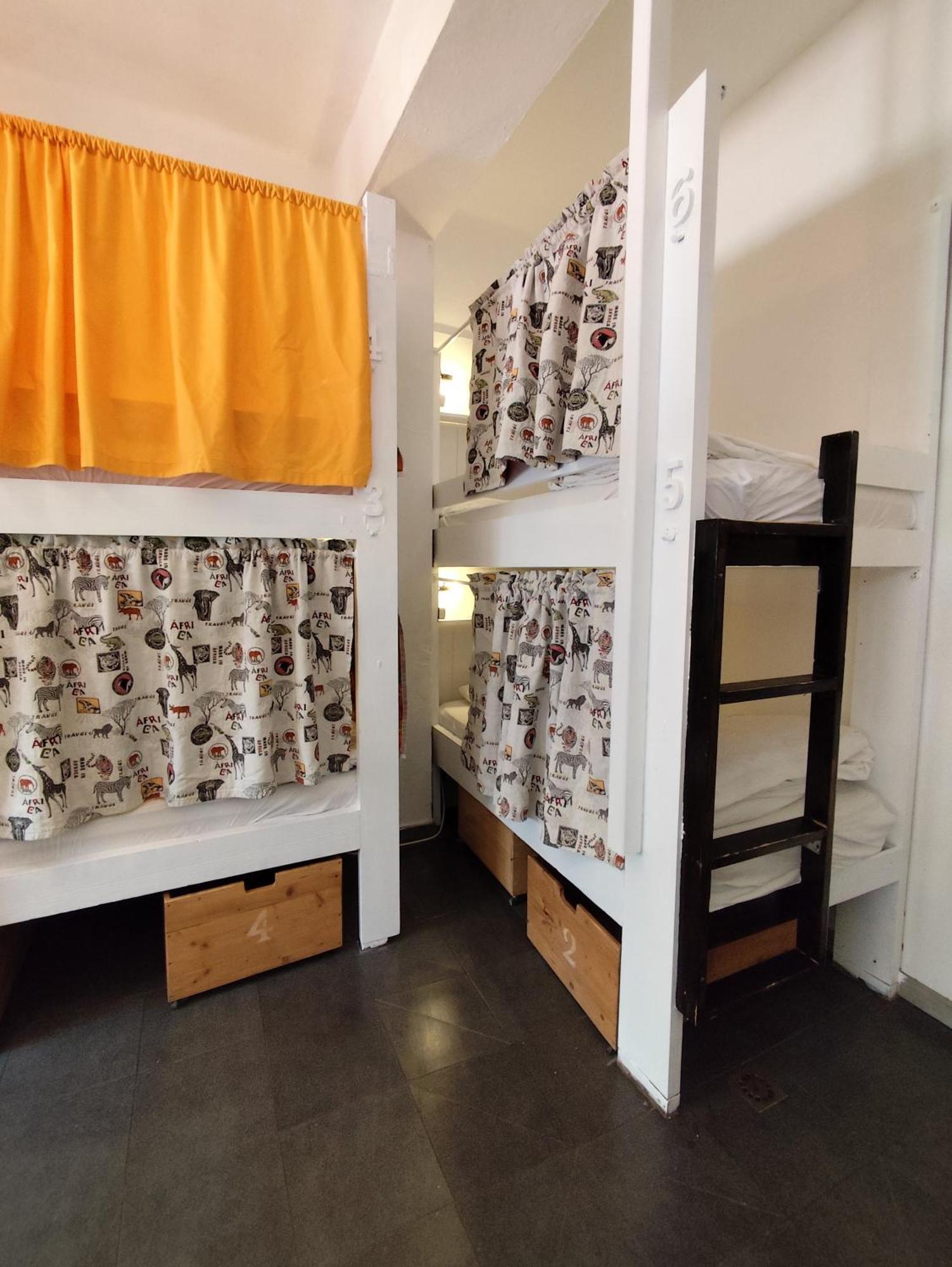 La Ventana Azul Surf Hostel 大加那利岛拉斯帕尔马斯 外观 照片